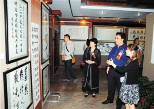 书画家苏平诗书画遗作展亮相广东深圳