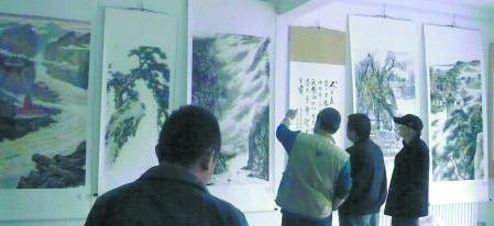 重庆綦江退休矿工卖房学画 进清华圆梦