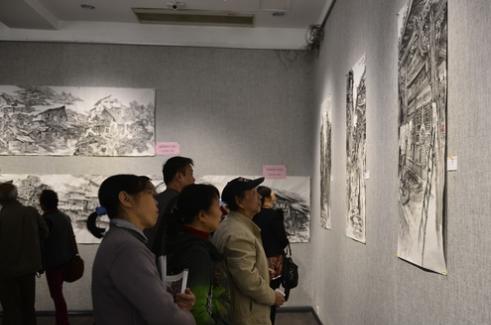 刘华旺山水画作品展湖南省画院开幕