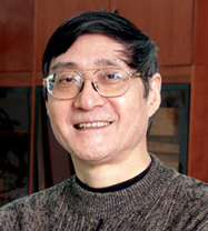潘公凯