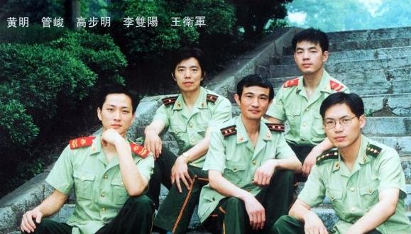 魷鷨عչսݿĻ