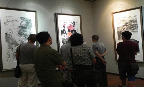 四川乐山·眉山首届中国画联展乐山文化馆开幕
