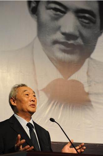 徐悲鸿国际学术研讨会北京开幕 廖静文徐庆平出席