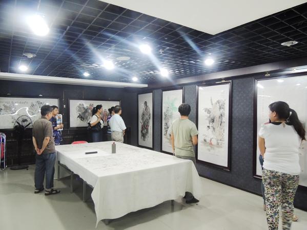 全国书画名家甘南采风行书画展甘肃兰州开幕