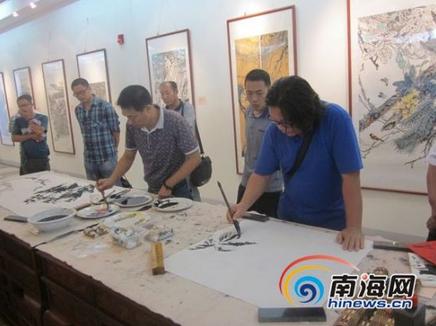 “朗月清风”琼南琼北中国画联展海南三亚举行