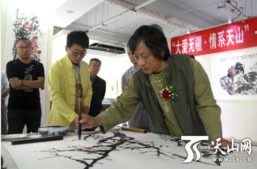 梁士军文化援疆中国画作品展新疆乌鲁木齐开幕