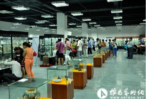 中国·东盟艺博会在广西南宁开幕