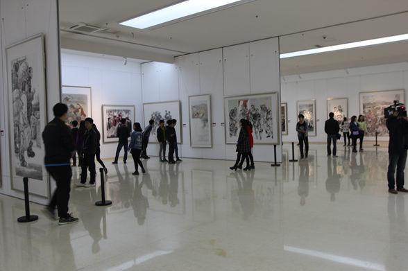 塑造中国新形象美术作品巡展亮相石家庄美术馆