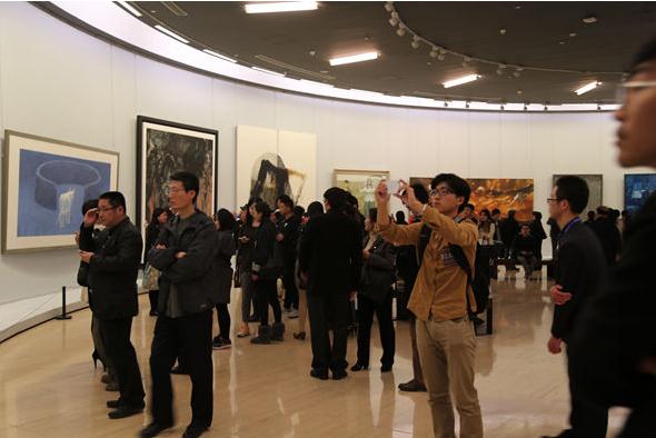 ��ʦ��ٰ콨У60����������ѧԺ��Ժ50����������Ʒչ