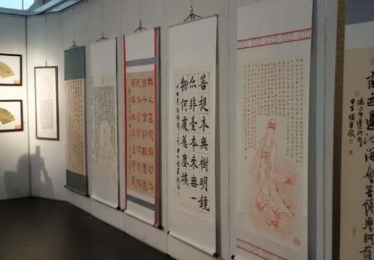 ��ī���������������黭��չ�ھ���Ļ