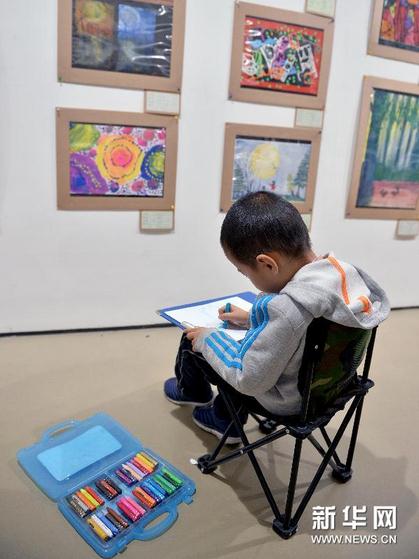 ����캣Ͽ�����ٶ�������չ�ھ���Ļ