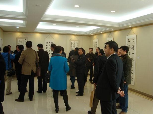 山西省书画家协会首届会员优秀书法作品展在太原举办