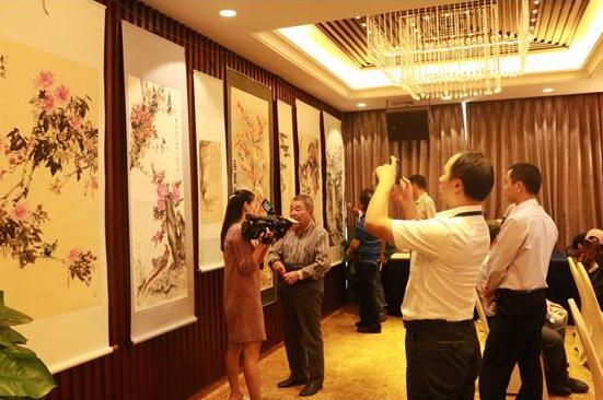 �й��Ρ�������������黭չ¡����Ļ