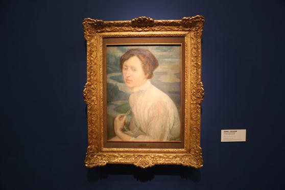 �й������ݺ�չ��̨����ͼ��