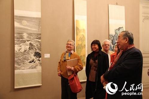 ���ͷ����桷�黭չ�ڷ������迪Ļ