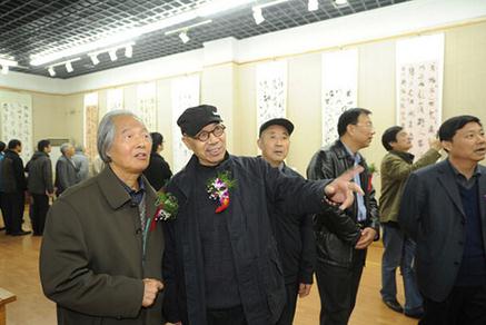 ղ���黭����չ���պϷ���������������Ļ