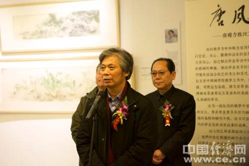 唐勇力七弟子作品在杏坛美术馆展出