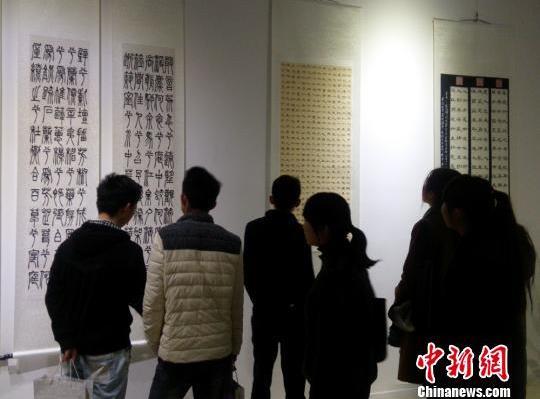 �׽조ŷ��ѯ����ȫ���鷨չ�ڳ�ɳ����ݿ�չ