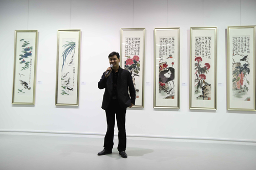 ����ʦ�������о�����������չ��Ļ����ͼ��