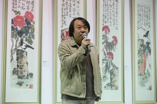 ����ʦ�������о�����������չ��Ļ����ͼ��