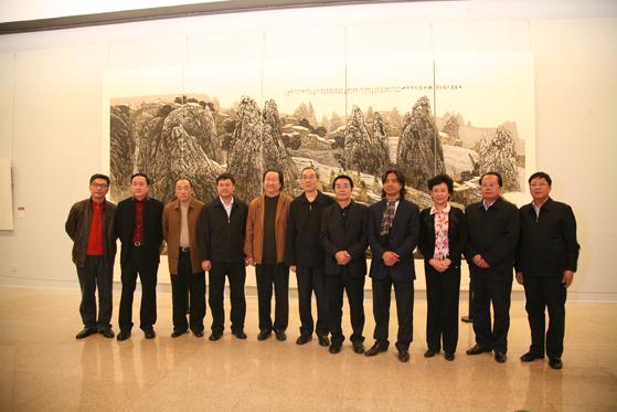 �콭�����߽���ɫ������Ʒչ�ھ���Ļ����ͼ��