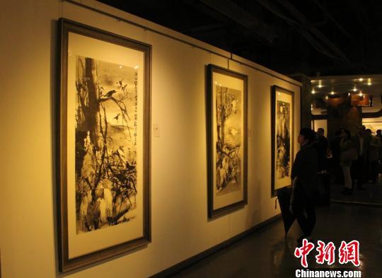 ���ջ���Ԭ��ˮīչ�ڳ�ɳ��չ