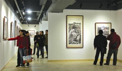 福建九地美协主席团成员作品展石狮开展