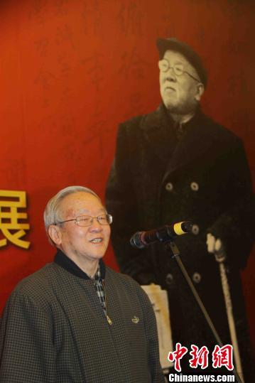 ����л���յ���130����ȫ���黭������Ʒչ�ھ���Ļ