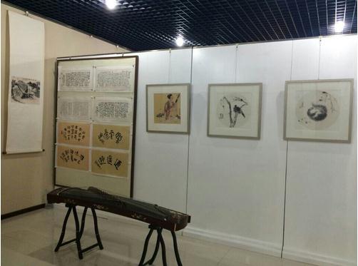 ���ķ������������ܽ���ŷ������黭չ�ھ���Ļ