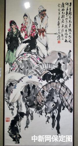 河北保定举办近现代书画文人瓷器精品展