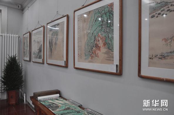 空山滴翠周建朋写意青绿山水画展在京开展