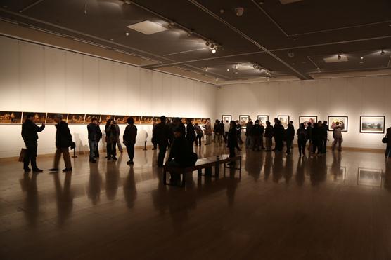 �人����������Ʒչ���й������ݿ�Ļ