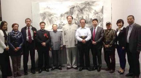 ��������й��� �黭��Ʒ����Ѳչ�߽����ɰ�ͷ