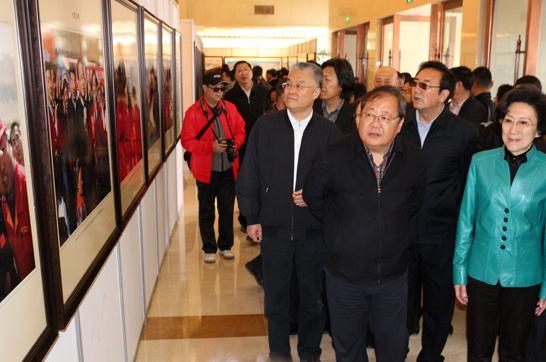 �ຣ�����ٰ��ֺ��ؽ������鷨��Ӱչ