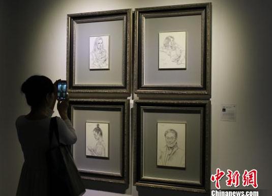 �����ͻ����й������Ҿ�Ʒ����չ��Ļ