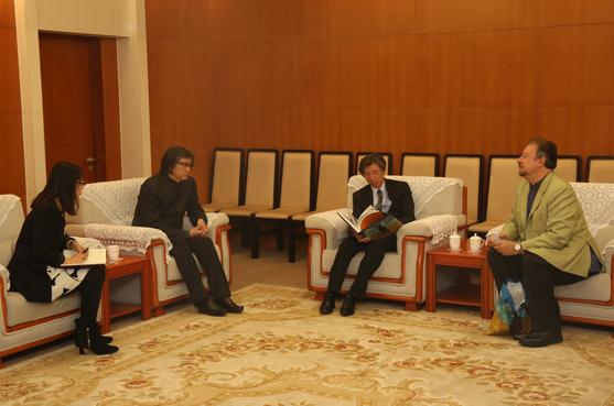 ���ϰ��ھ�����Ĵ����ǹ��������ݹݳ�