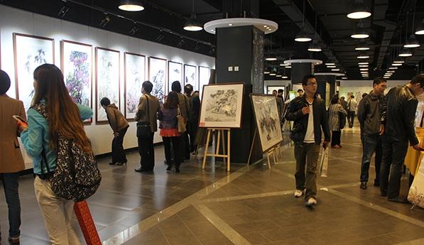 ��Ѷ���ھ��ٰ�������Ƹ����й������黭������Ʒչ