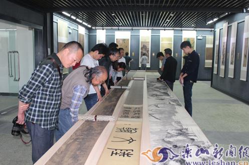 �Ĵ���ɽ�ٰ�ʹ�����й��黭���ƾ�Ʒչ