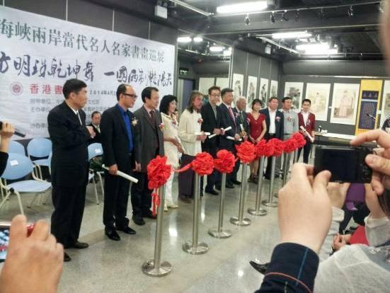 �|������Ǭ����һ�������G�����ɫ����չ�����Ļ