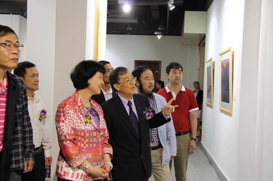 �����ִ�ˮī��Ʒչ�麣�Ϸ������ݿ�Ļ