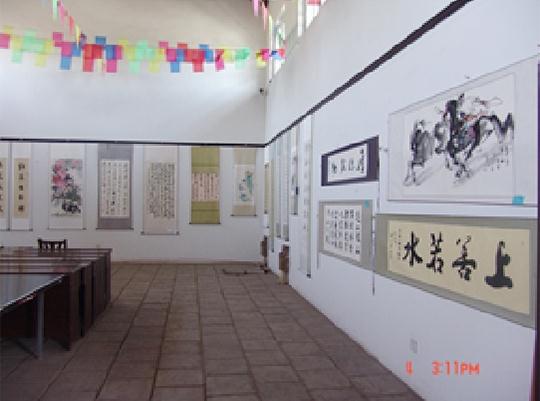 �ؿ�˹�������ݾٰ��黭��������չ