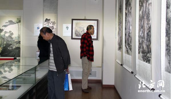 ���ٰ�����Ŵ�ǧ����115�����黭չ