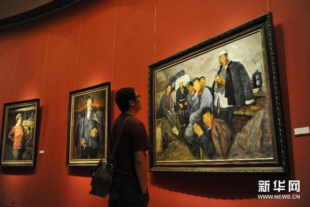 �������ھ�չ���ͻ���Ʒ180���