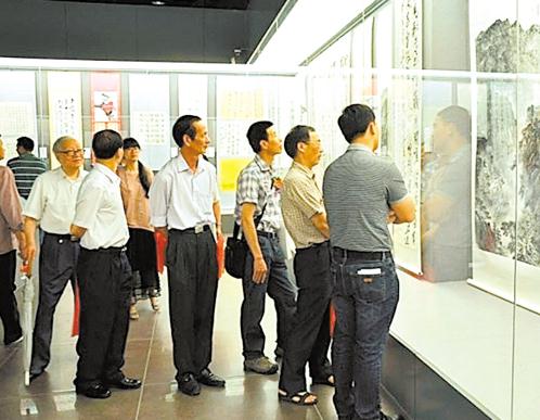 ��۸�����ɽ������ʫ�黭չ������Ļ