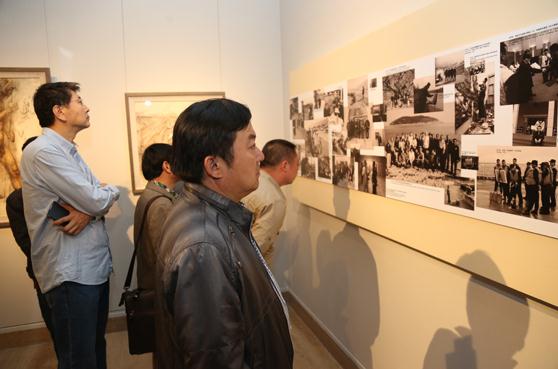 �������ͻ���Ʒ�й�������չ�� ������ȶ��˳�ϯ