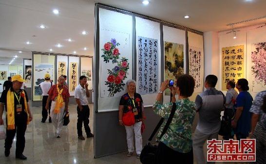 福建举办海峡两岸书画作品展