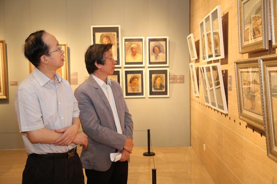 �����ͻ��ҷ뷨����굮�������ع�չ�ھ���Ļ