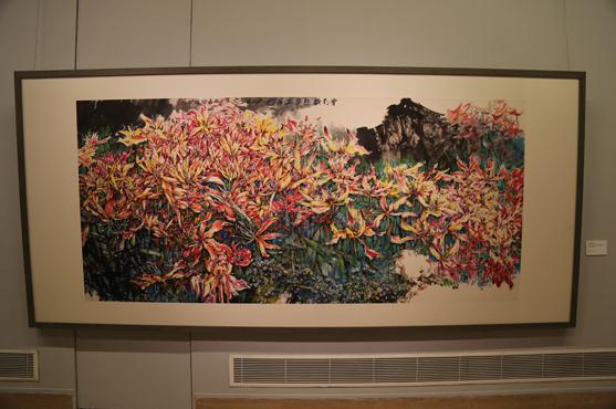 九天花雨.柯桐枝花鸟画作品展亮相中国美术馆