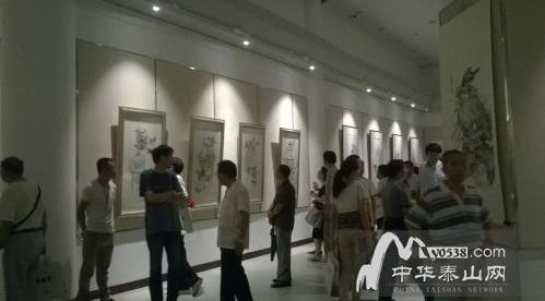 画家晁谷130余幅精美画作山东泰安展出