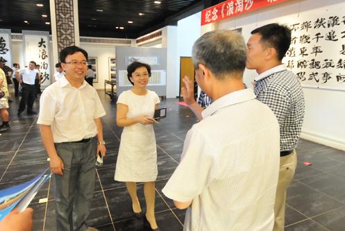 �ӱ��ػʵ��ٰ�������ɳ�������ӡ�60�����黭��Ӱչ